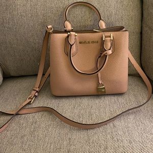 Pastel pink Michael Kors crossbody bag